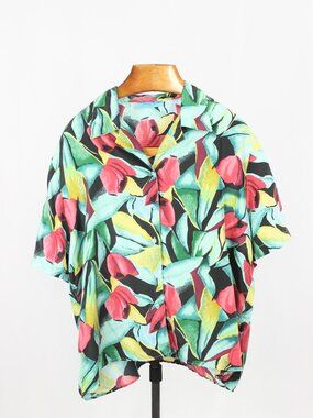 Vintage PLUS Tulip Floral 100% Silk Short Sleeve Hawaiian Camp Shirt, Size M/L